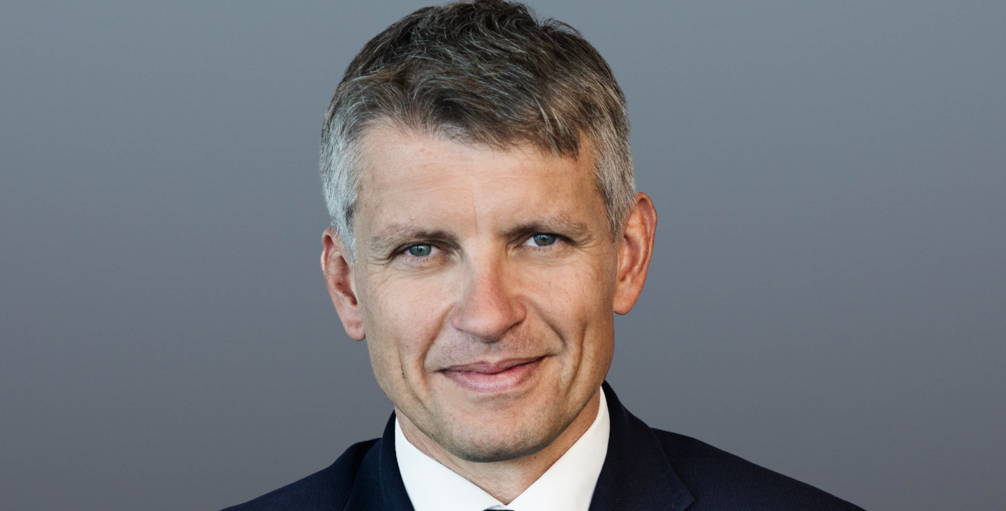 VeloBank, pod kierownictwem Adama Marciniaka, podpisał umowę przejęcia detalicznej części Citi Handlowego. Prezes zapowiada nawet 20-proc. obniżkę kosztów działania, głównie dzięki niższym wydatkom na IT. Fot. VeloBank