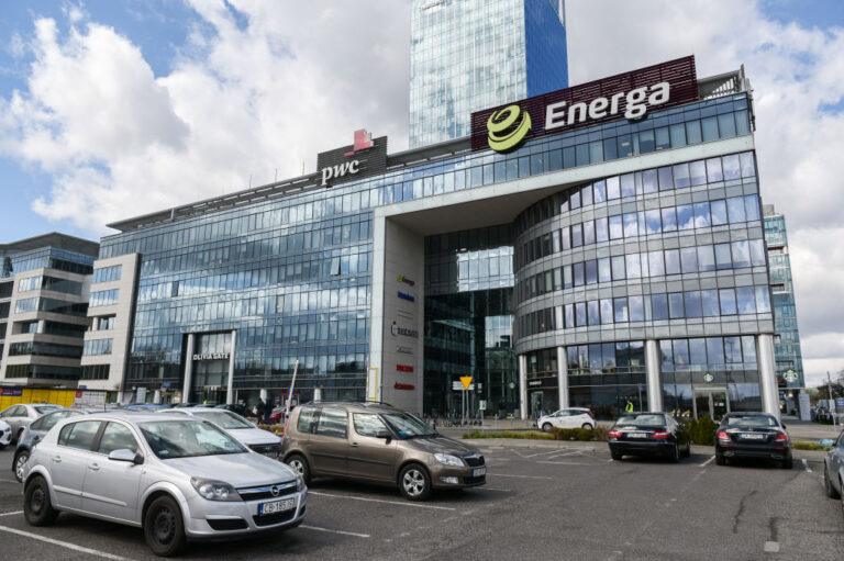 Zdjęcie przedstawia siedzibę Energi