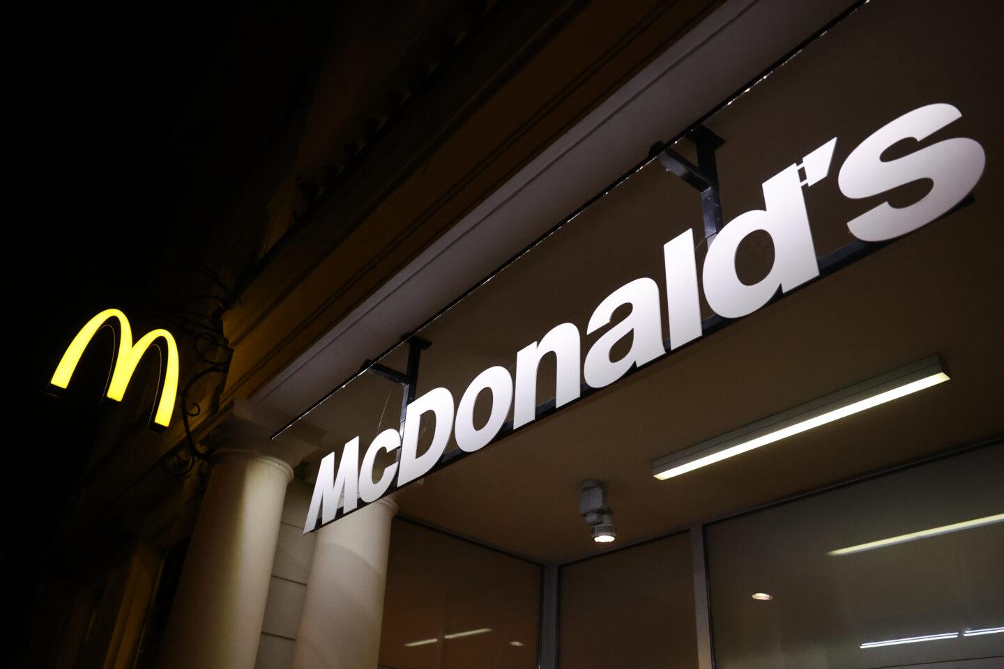 Na zdjęciu restauracja McDonald's w Warszawie