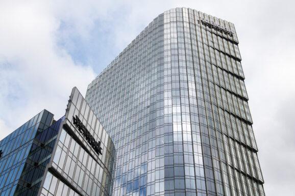 Syntetyczny środek na ryzyko. Polskie banki weszły do europejskiej czołówki