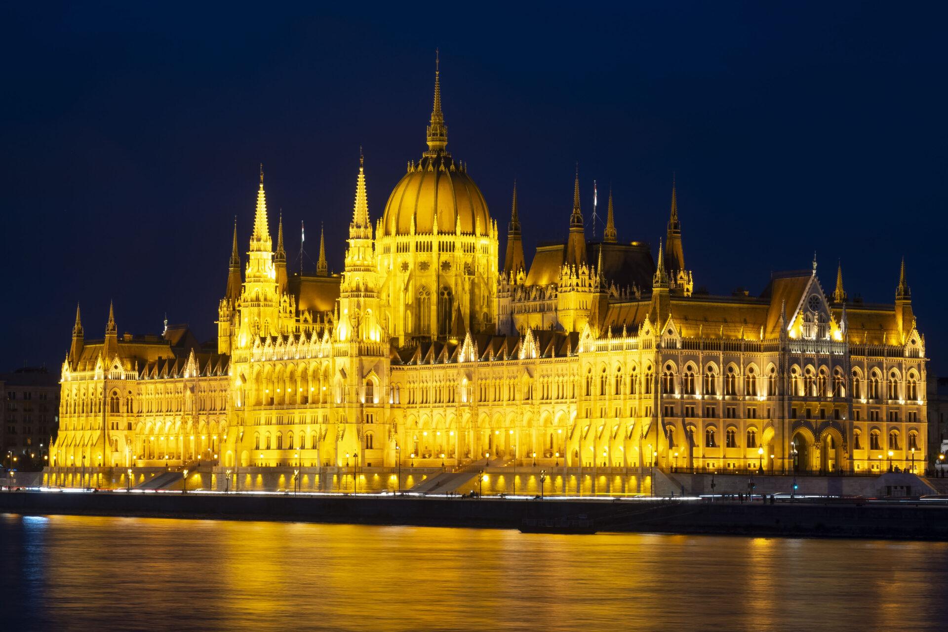 Węgierski parlament przegłosował właśnie zmiany w prawie wyborczym.