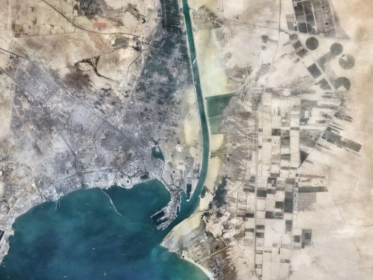 Zdjęcie przedstawia Kanał Sueski