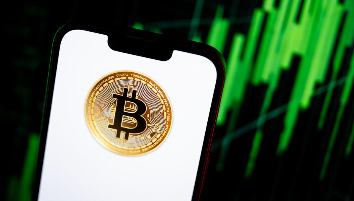 na ilustracji symbol bitcoina