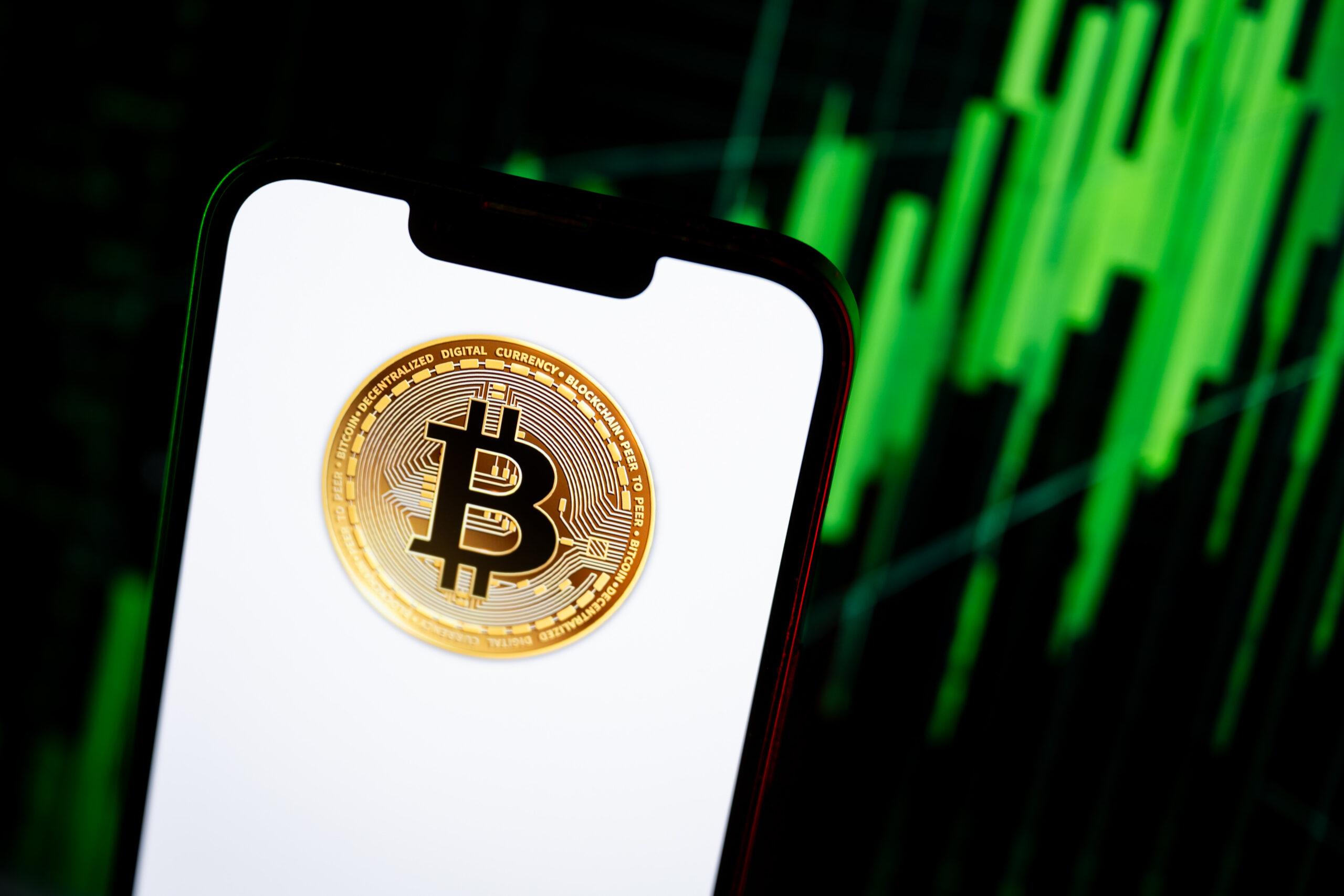 Kurs największej kryptowaluty na rozstaju dróg. Co dalej z bitcoinem? - XYZ