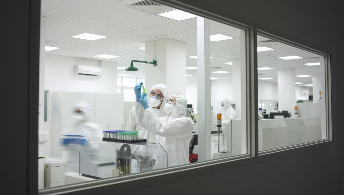 Naukowcy badania laboratorium