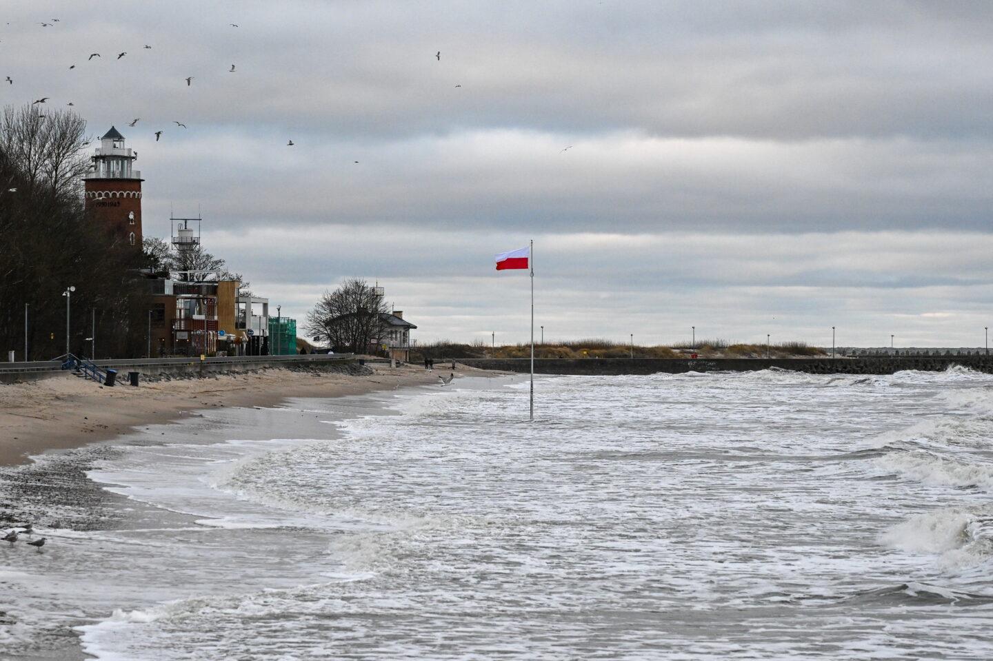 Sztorm na Bałtyku w Kołobrzegu