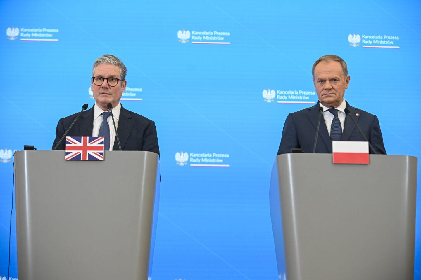 Premier Wielkiej Brytanii Keir Starmer i premier Polski Donald Tusk