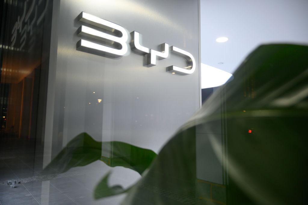 Zdjęcie przedstawia salon BYD w Warszawie