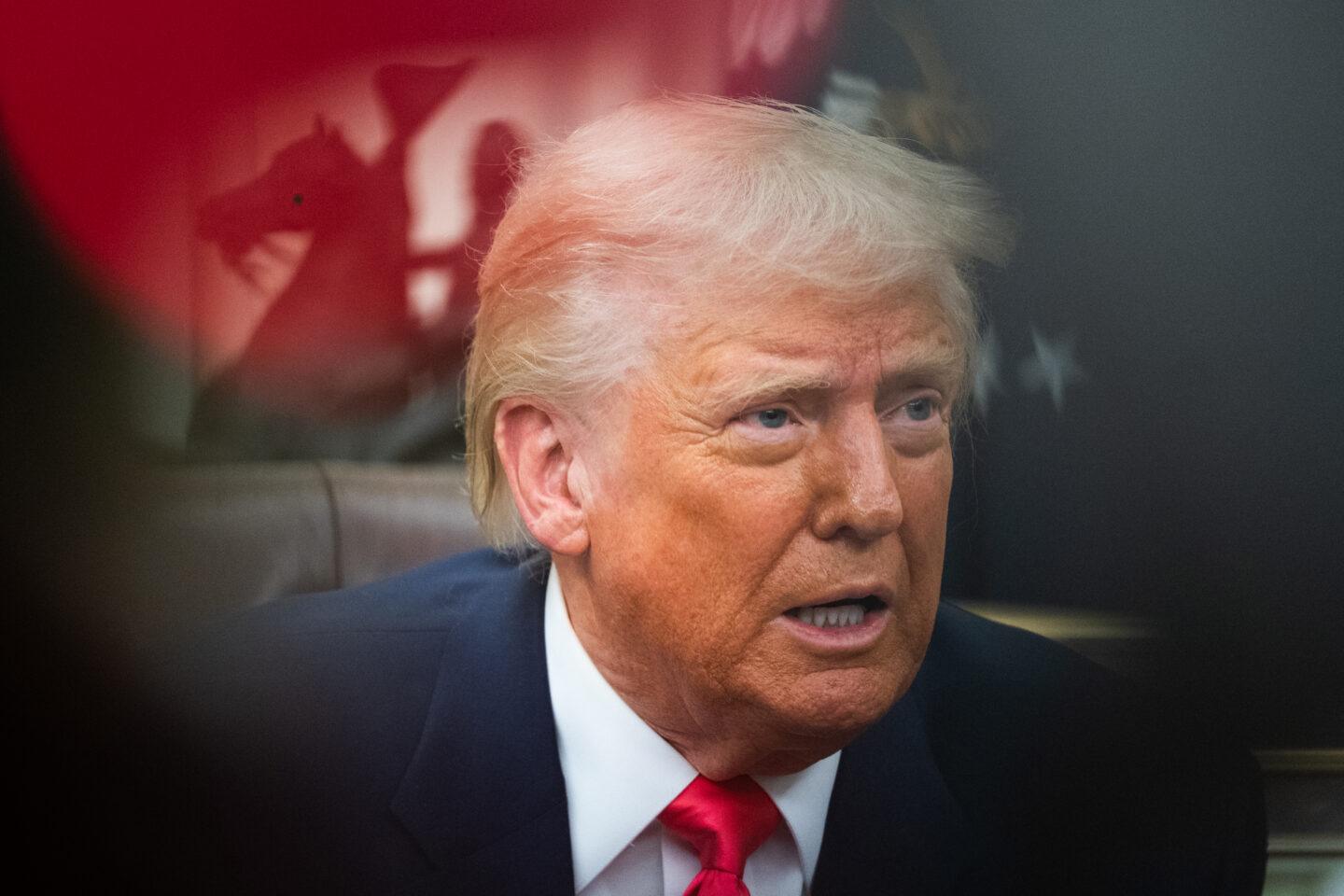 Na zdjęciu prezydent USA Donald Trump w Białym Domu