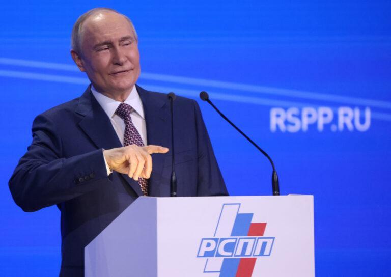 Rosyjski dyktator Władimir Putin na zdjęciu z 18 marca 2025 r.