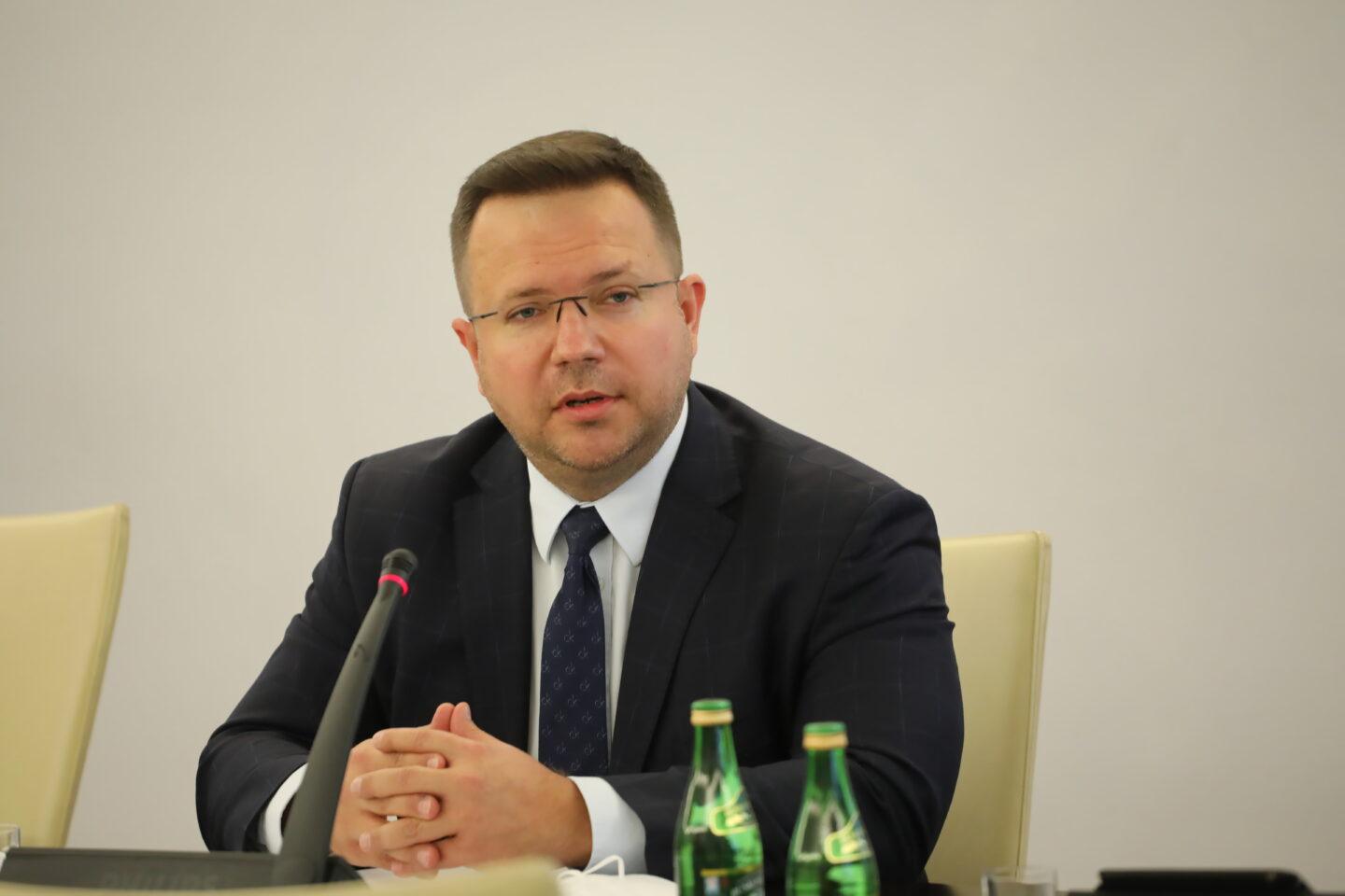 NA zdjęciu członek RPP Przemysław Litwiniuk