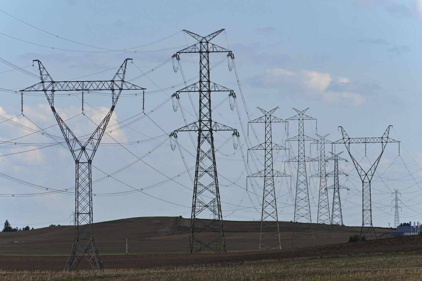 Słupy energetyczne
