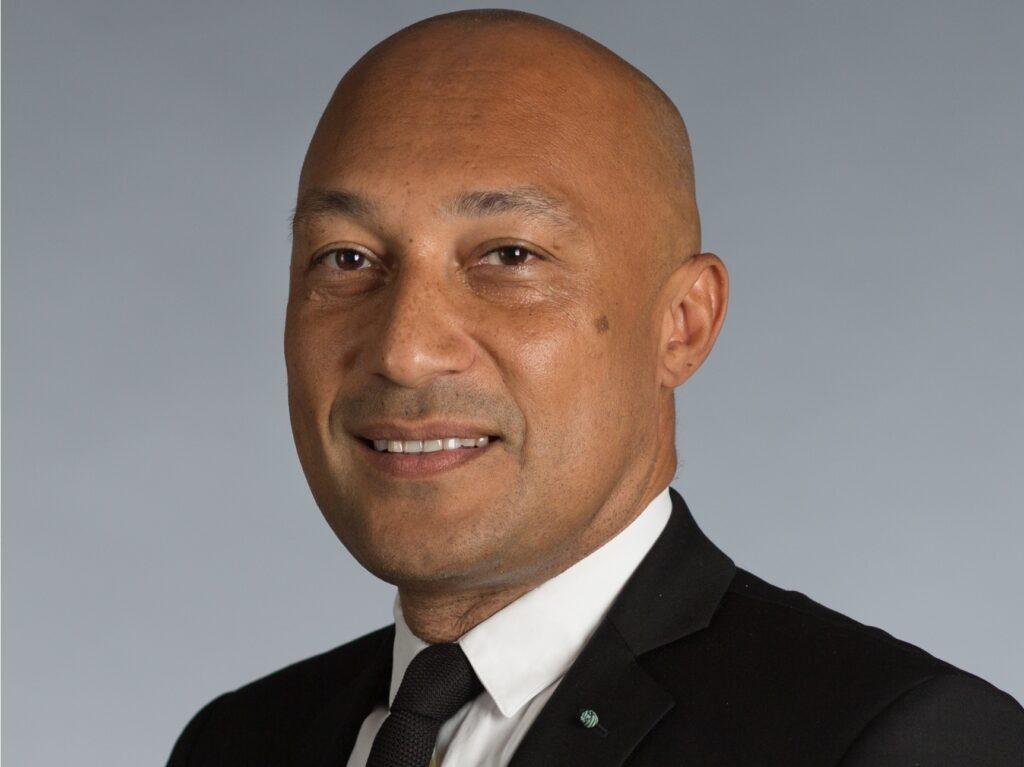 Arnaud Ngatcha, wicemer Paryża