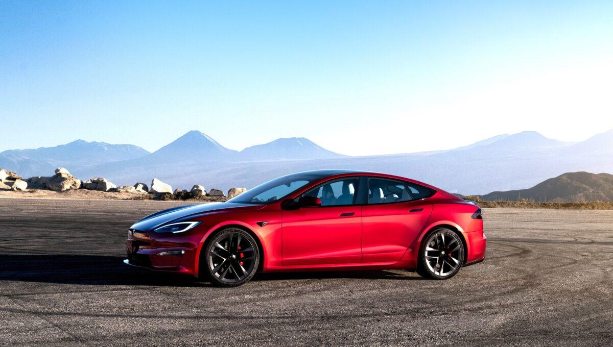 Tesla Model S z zasięgiem 634 km (WLTP).