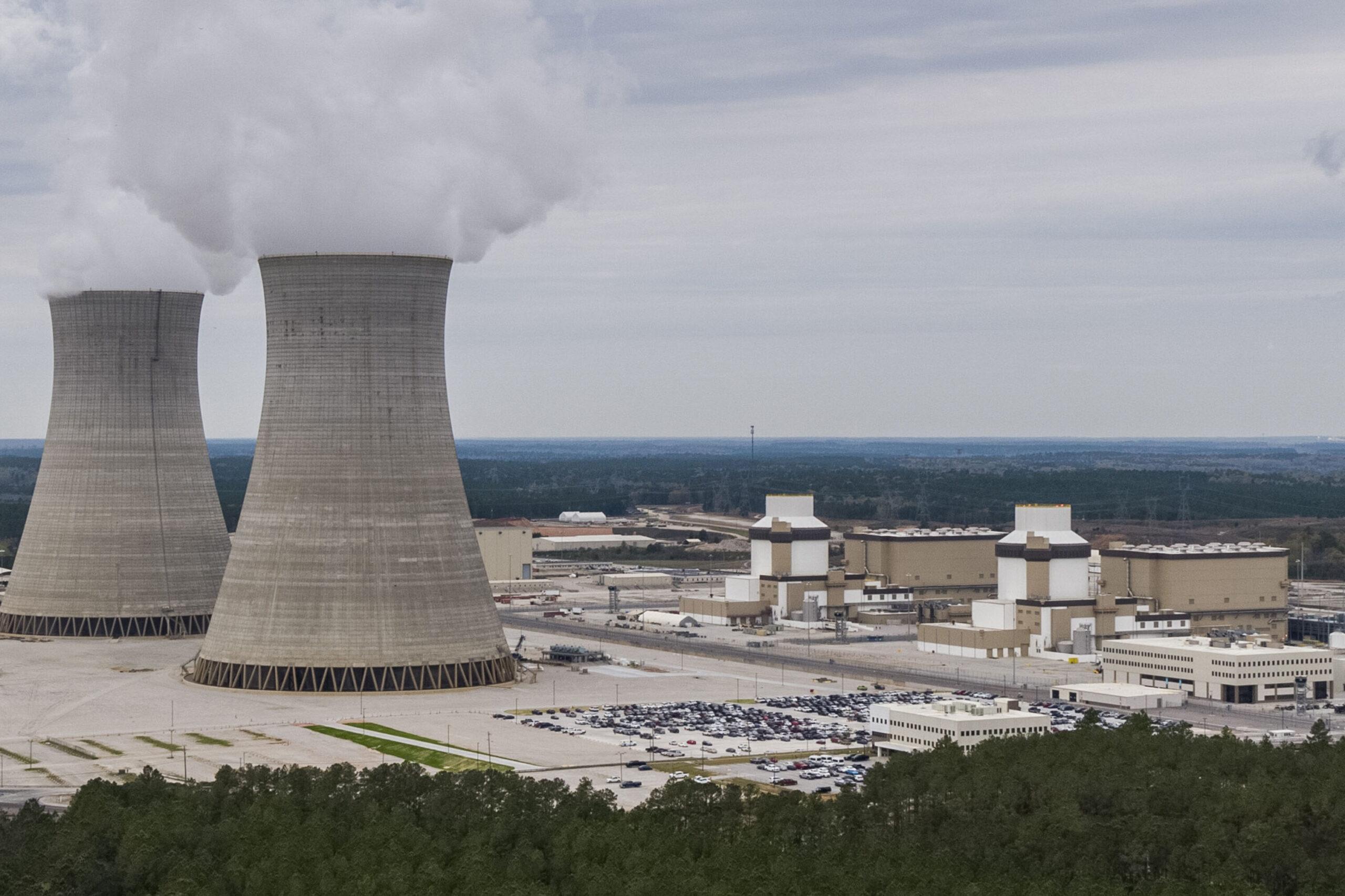 Reaktory Westinghouse AP1000 w elektrowni Vogtle w USA