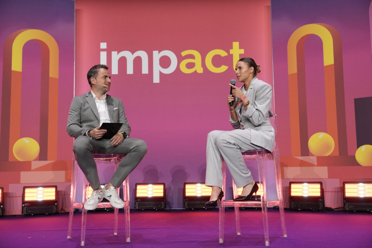 Na zdjęciu polska tenisistka Magda Linette w rozmowie z Grzegorzem Nawackim, redaktorem naczelnym portalu XYZ