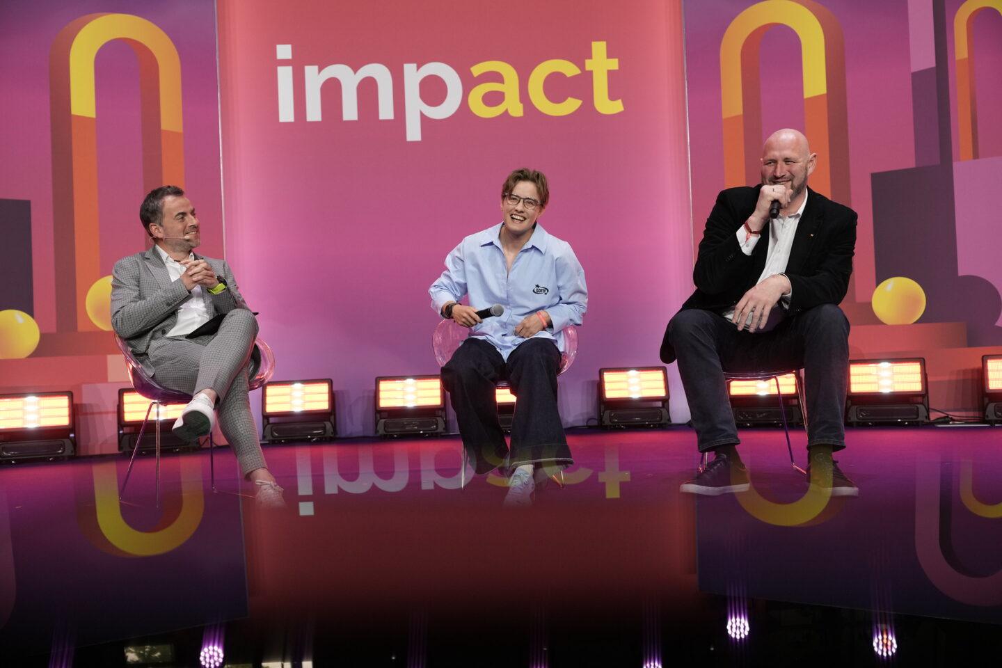 Na zdjęciu uczestnicy panelu: „Od igrzysk do życia - czyli co sport daje (i zabiera)”. Od lewej: Grzegorz Nawacki (redaktor naczelny XYZ), Katarzyna Zillmann (polska wioślarka, wicemistrzyni olimpijska) i Tomasz Majewski (dwukrotny mistrz olimpijski w pchnięciu kulą).