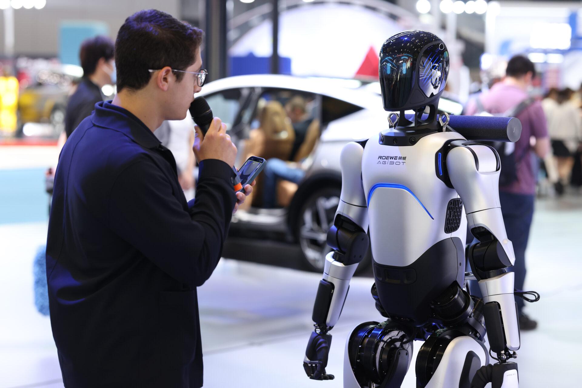 Robot humanoidalny Agibot