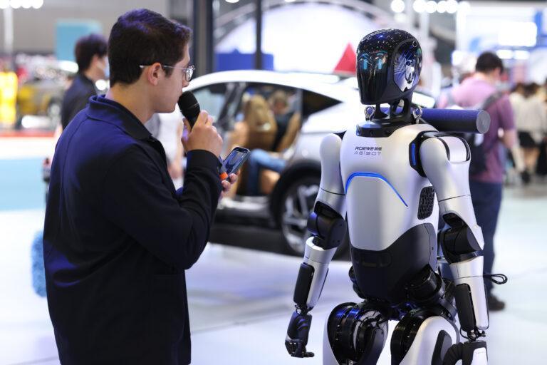 Robot humanoidalny Agibot