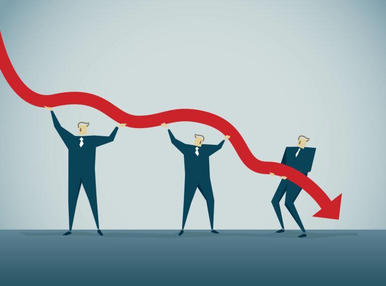 Na grafice mężczyźni w garniturach próbują utrzymać czerwoną linię, która opada