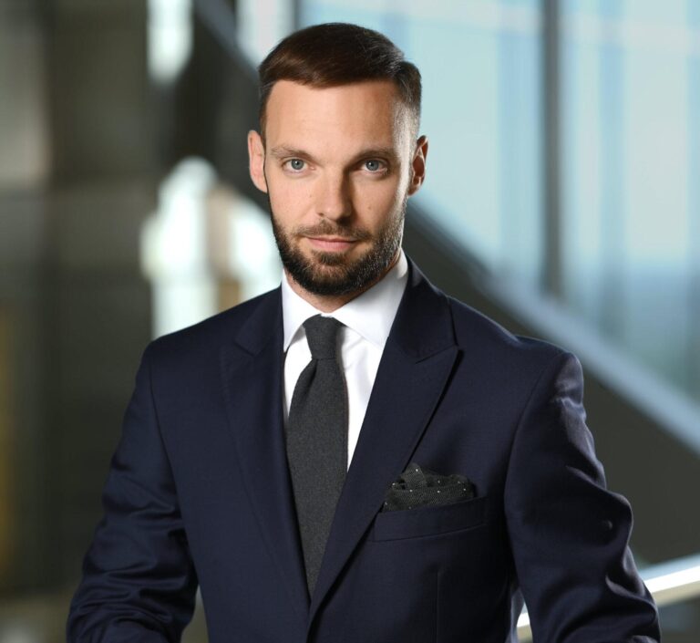 Łukasz Targoszyński Baker McKenzie