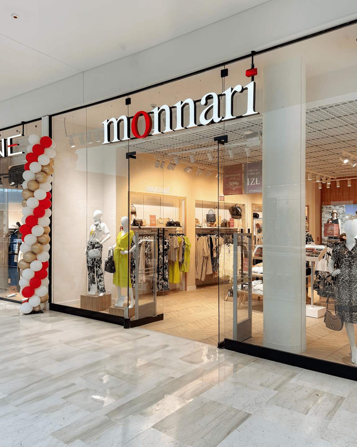 Sklep odzieżowy Monnari
