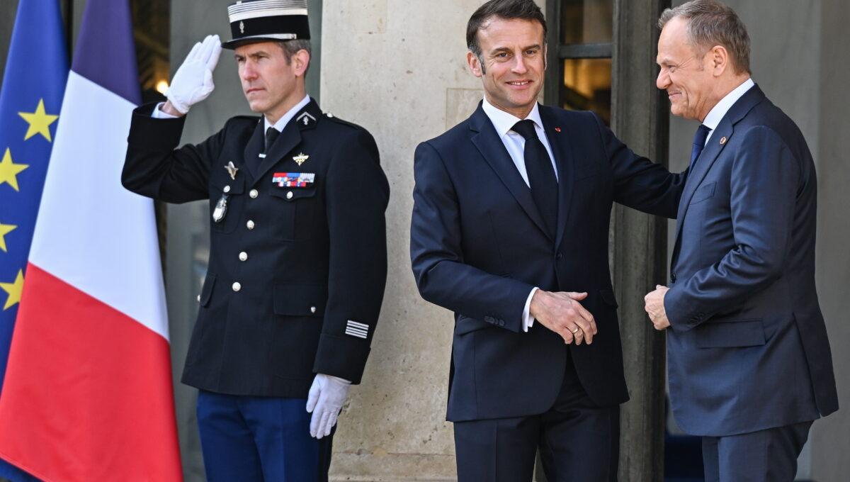 Emmanuel Macron i Donald Tusk podczas marcowego spotkania obu polityków w Pałacu Elizejskim