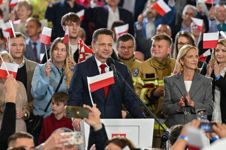 Rafał Trzaskowski, kandydat na prezydenta KO, według sondażu IPSOS osiągnął najwyższy wynik w pierwszej turze wyborów prezydenckich