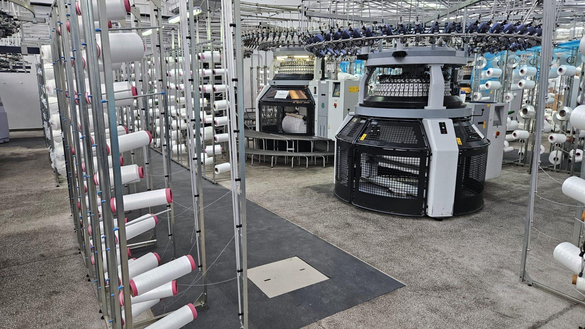 Przędza do produkcji tkanin