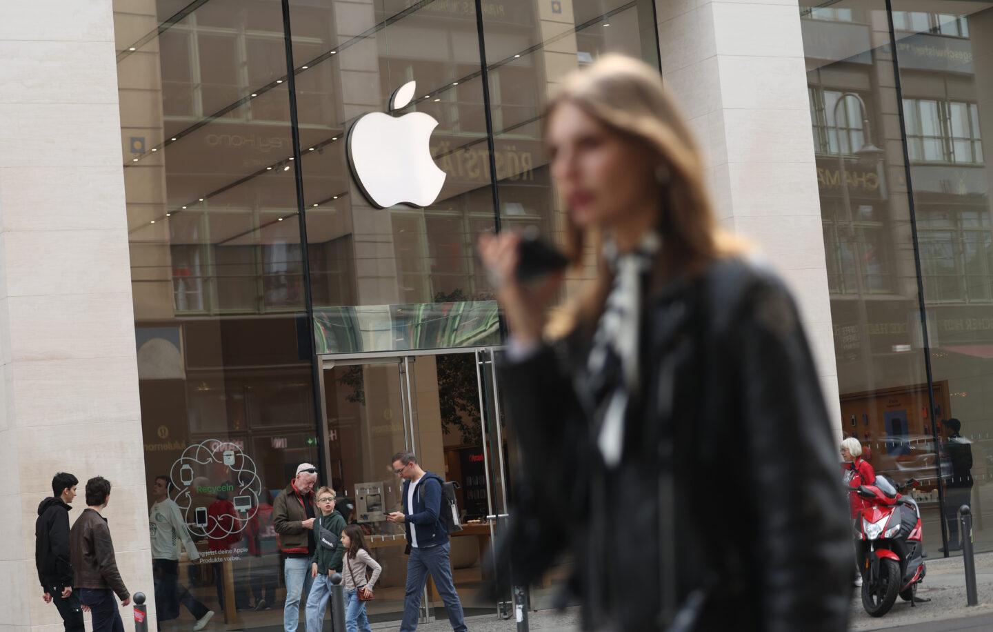 Na zdjęciu sklep Apple w Berlinie