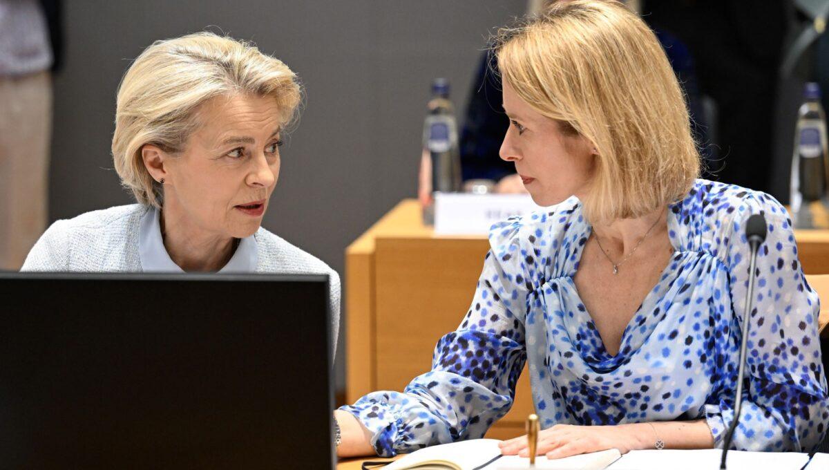 Zdjęcie przedstawia Ursulę von der Leyen i Kaję Kallas