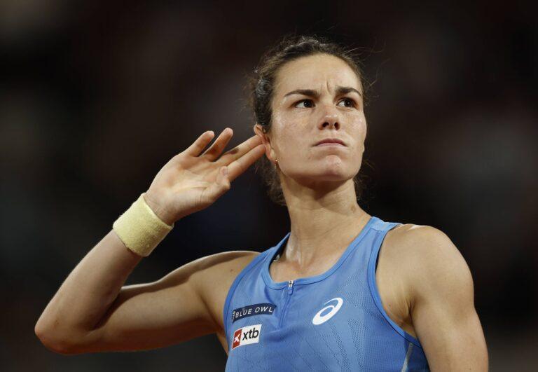 Na zdjęciu francuska tenisistka Lois Boisson