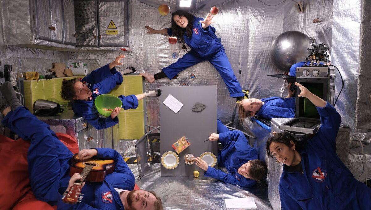 AGH, misja kosmiczna, badania naukowe, Sławosz Uznański