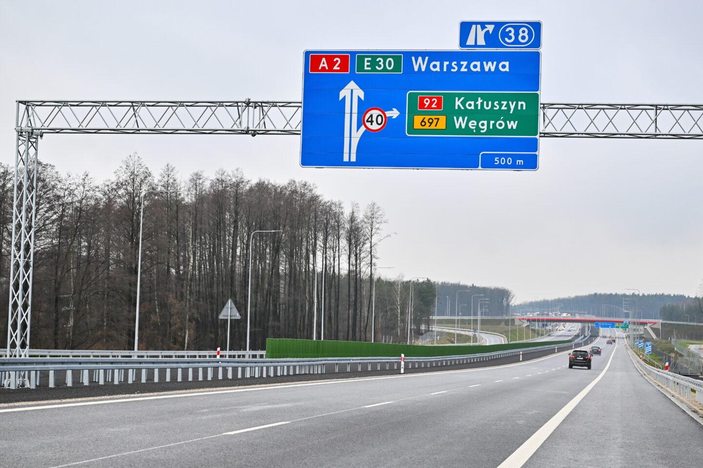 Na zdjęciu ruch na autostradzie A2