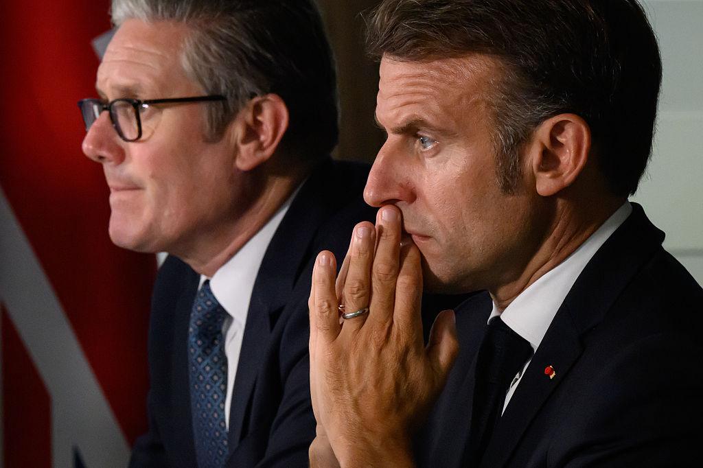 Na zdjęciu Starmer i Macron