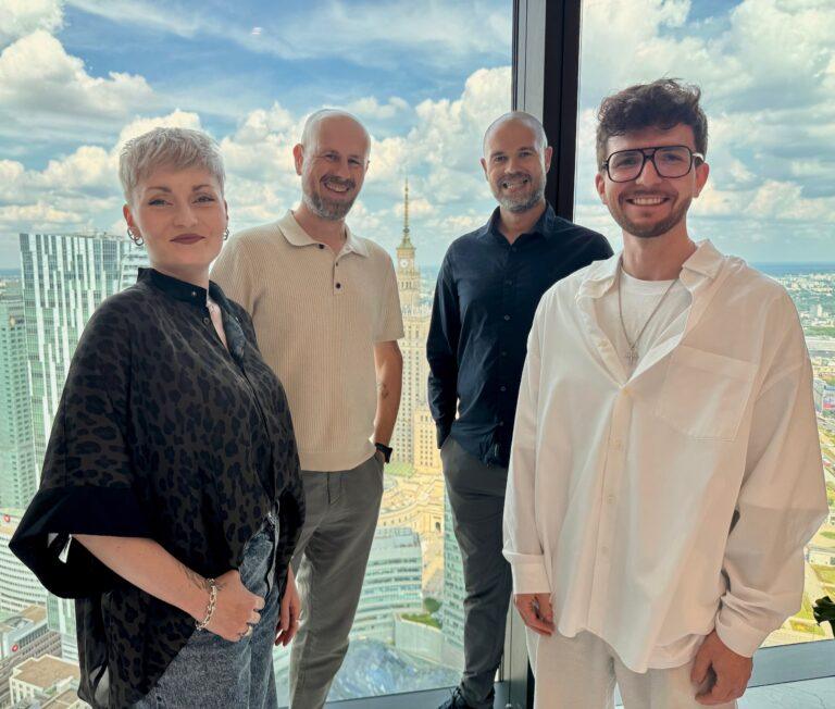 Tomasz i Piotr Karwatkowie (z tyłu) to założyciele m.in. Divante. Anna Lankauf i Mike Grabowski założyli firmę Callstack