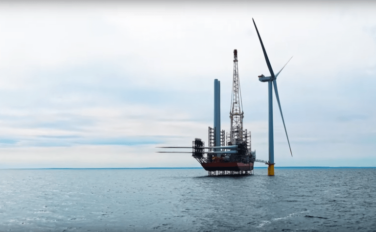 Instalacja Baltic Power na stopklatce z obrazu wideo