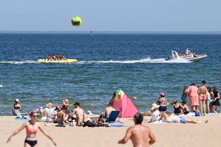 Plaża latem nad Bałtykiem