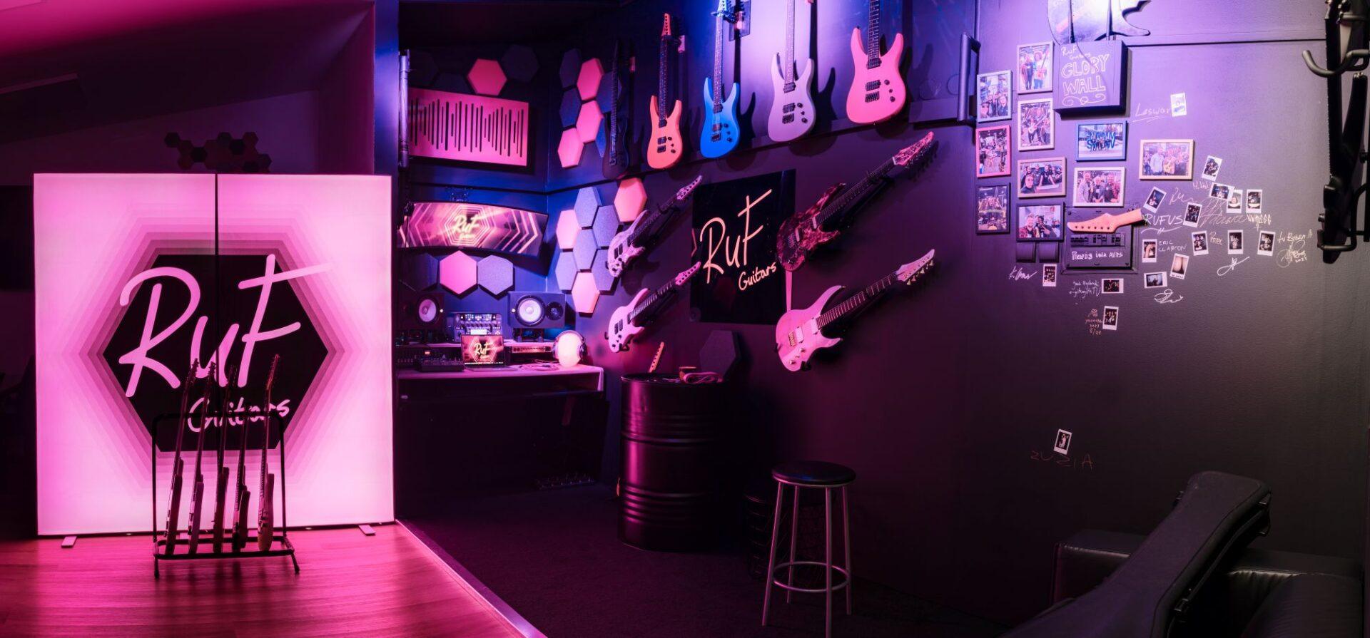 RUF to przede wszystkim producent gitar. Ambicją firmy jest mocne rozwinięcie technologii, także w zakresie wsparcia twórców