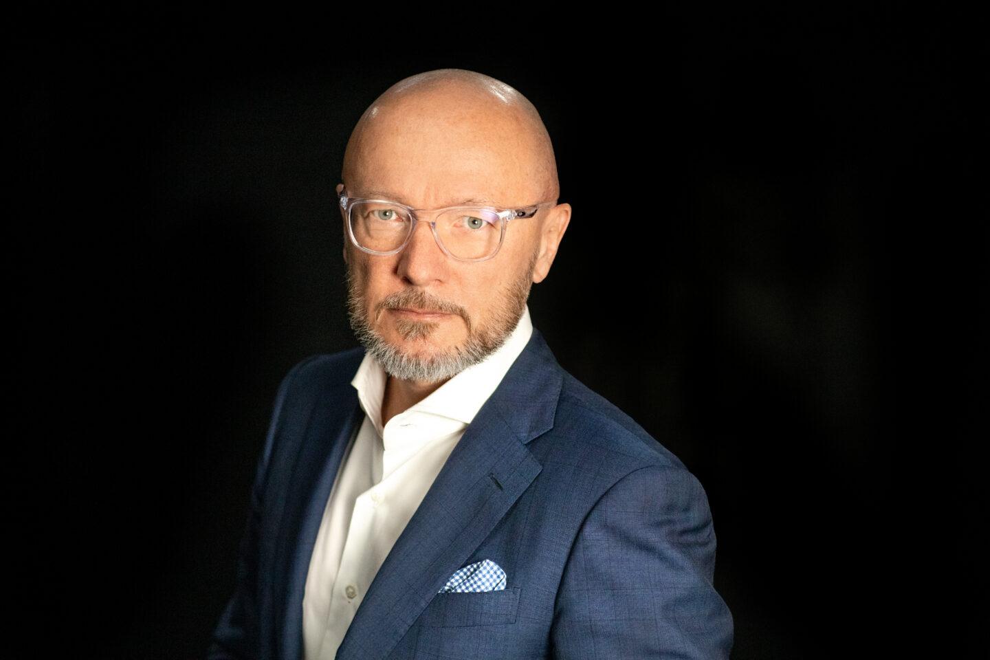 Na zdjęciu prezes Vinci Bartosz Drabikowski