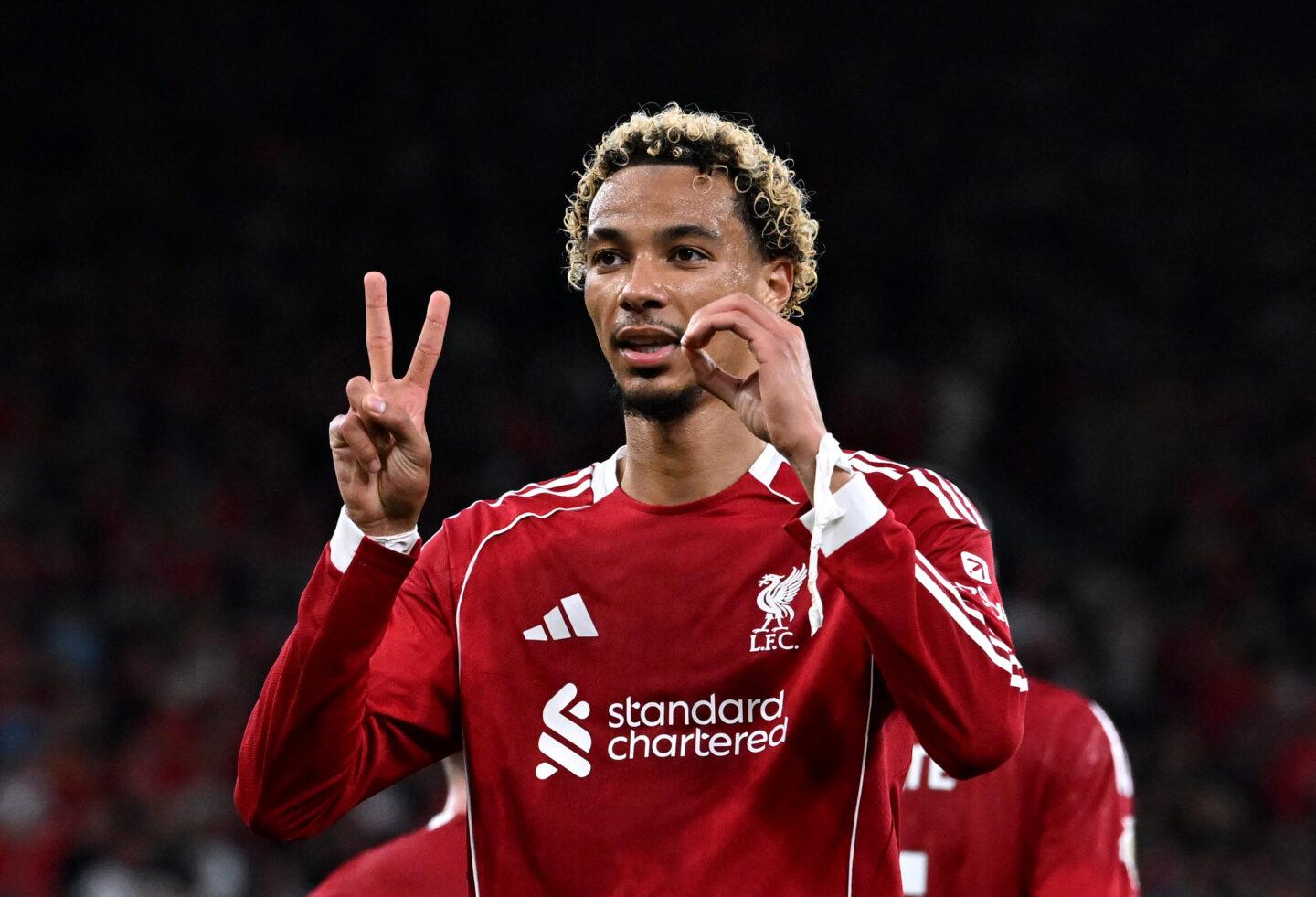 Radość Hugo Ekitike po golu dla Liverpoolu na Anfield