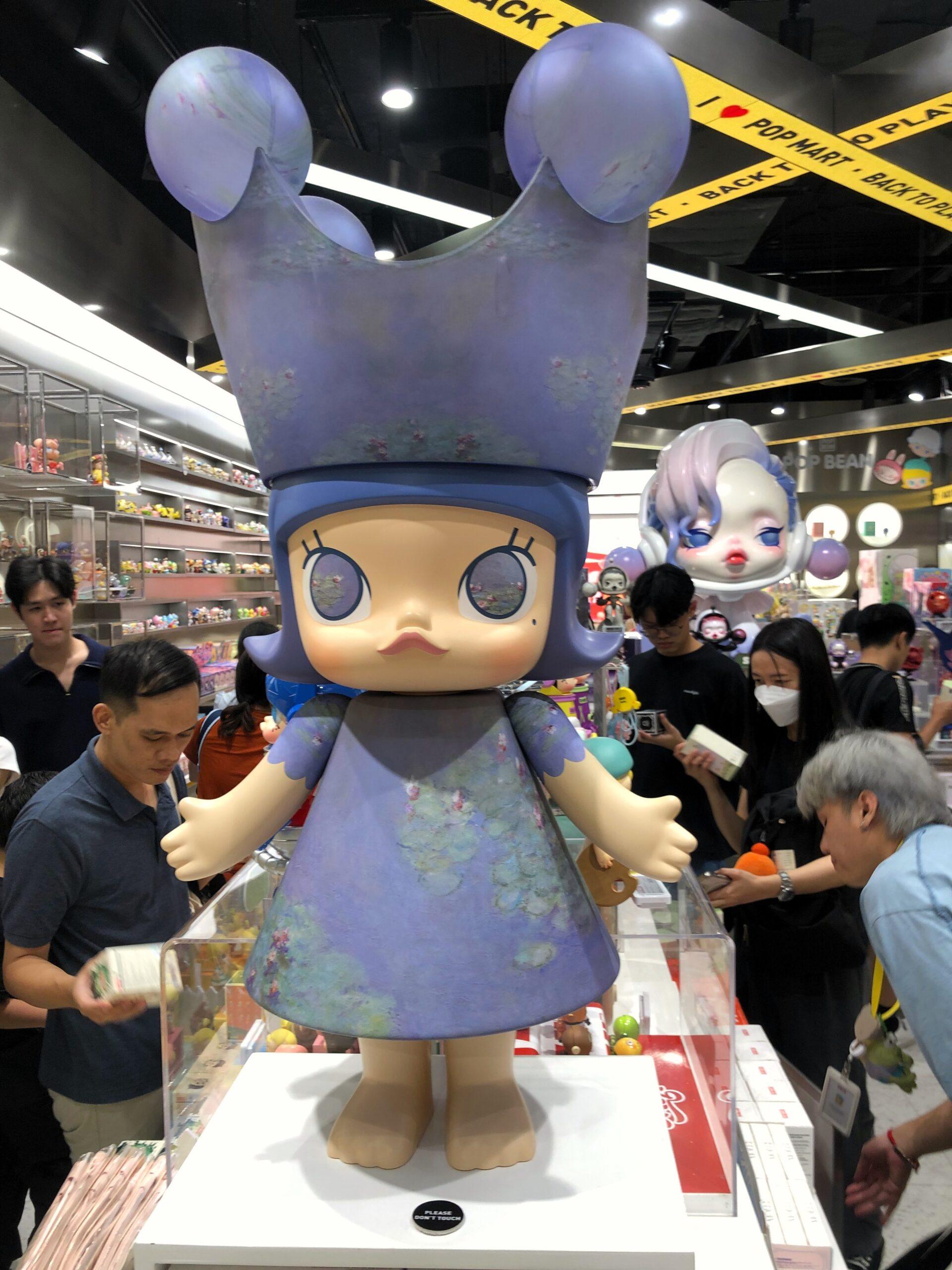 Wnętrze jednego ze sklepów Pop Mart w Bangkoku