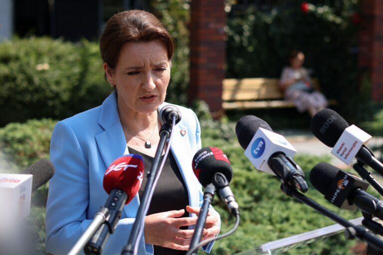 Na zdjęciu: Minister Marzena Okła-Drewnowicz
