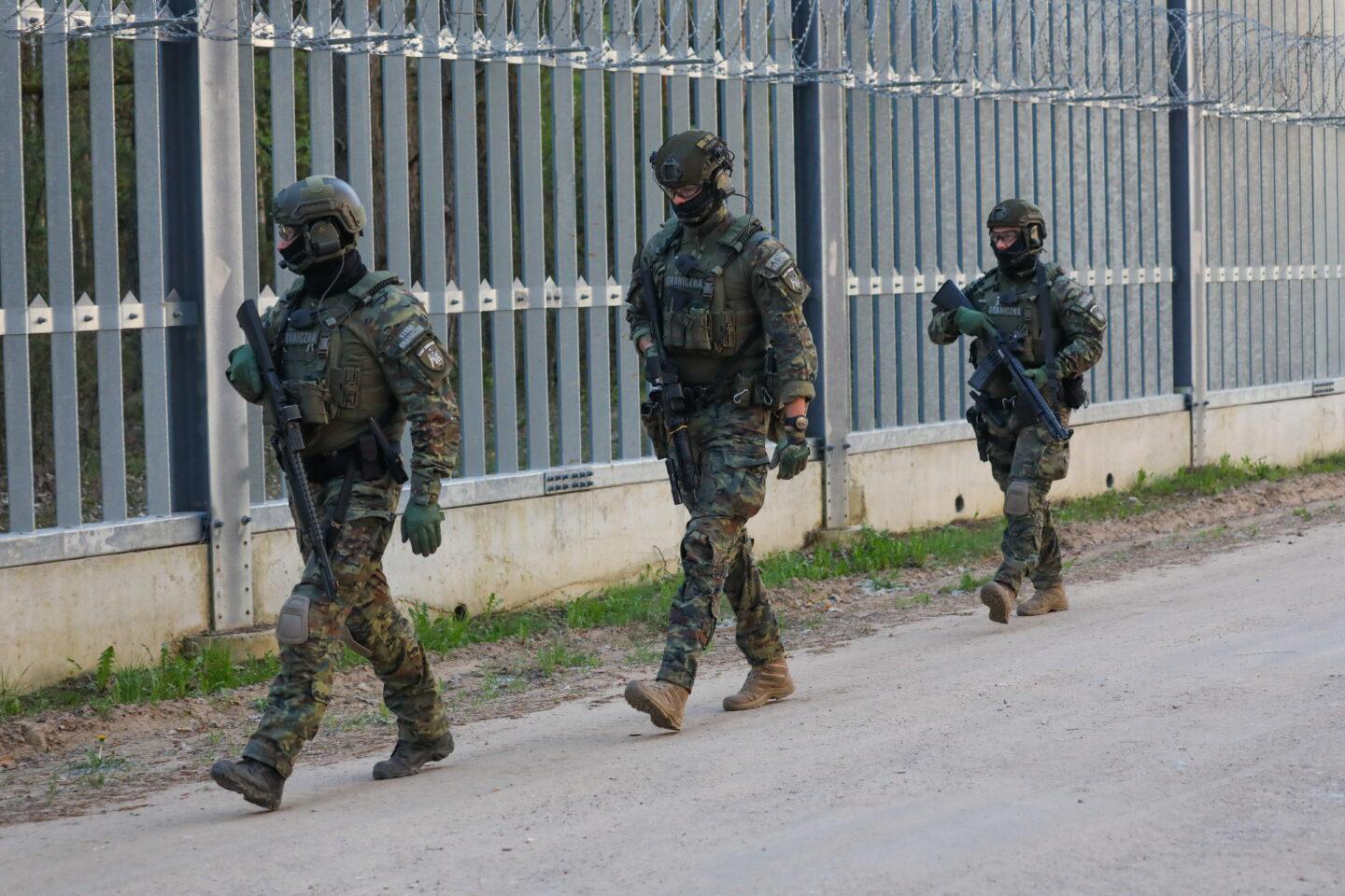 Służby na granicy polsko-białoruskiej