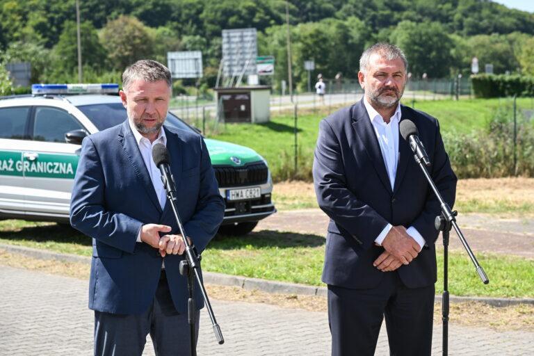 Szef MSWiA Marcin Kierwiński oraz minister sprawiedliwości, prokurator generalny Waldemar Żurek