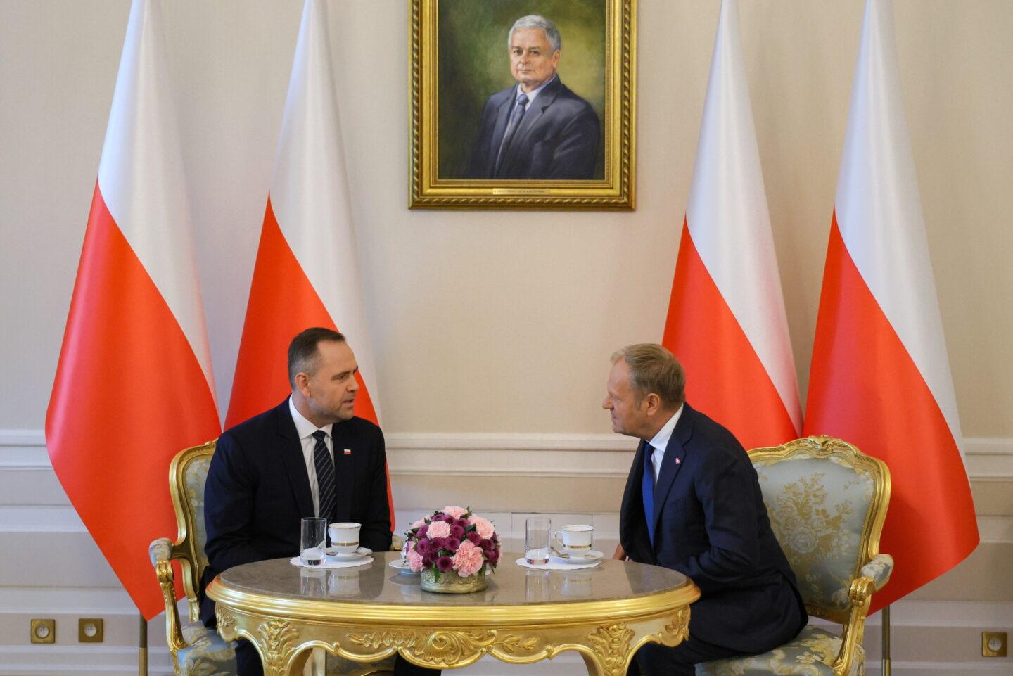 Karol Nawrocki, Donald Tusk