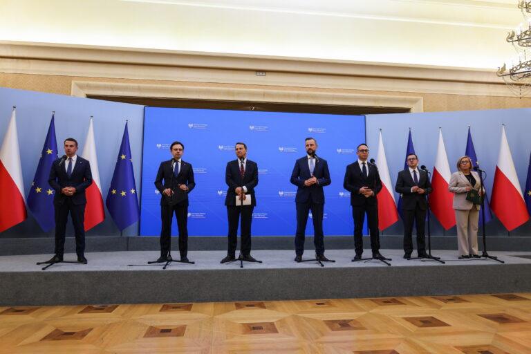 Spotkanie przedstawicieli rządu po Radzie Gabinetowej, 27 sierpnia 2025 roku