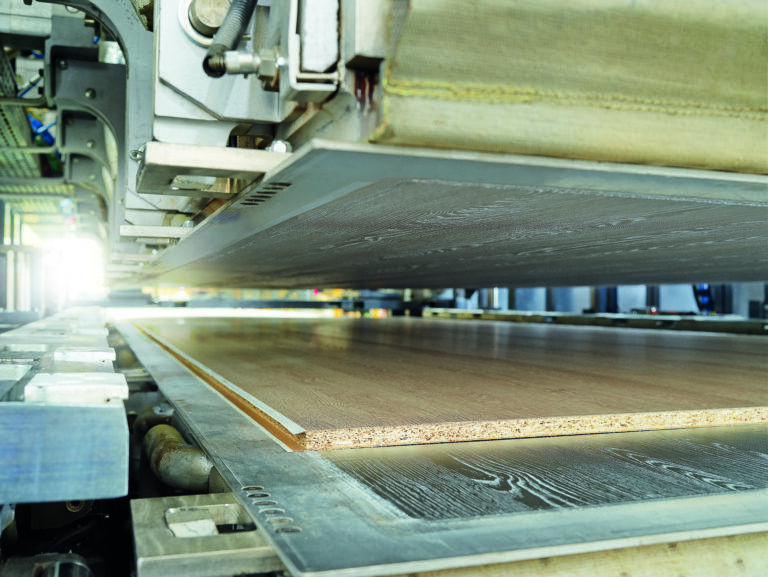 Procesy produkcyjne firmy Egger. Źródło: mat. prasowe Egger