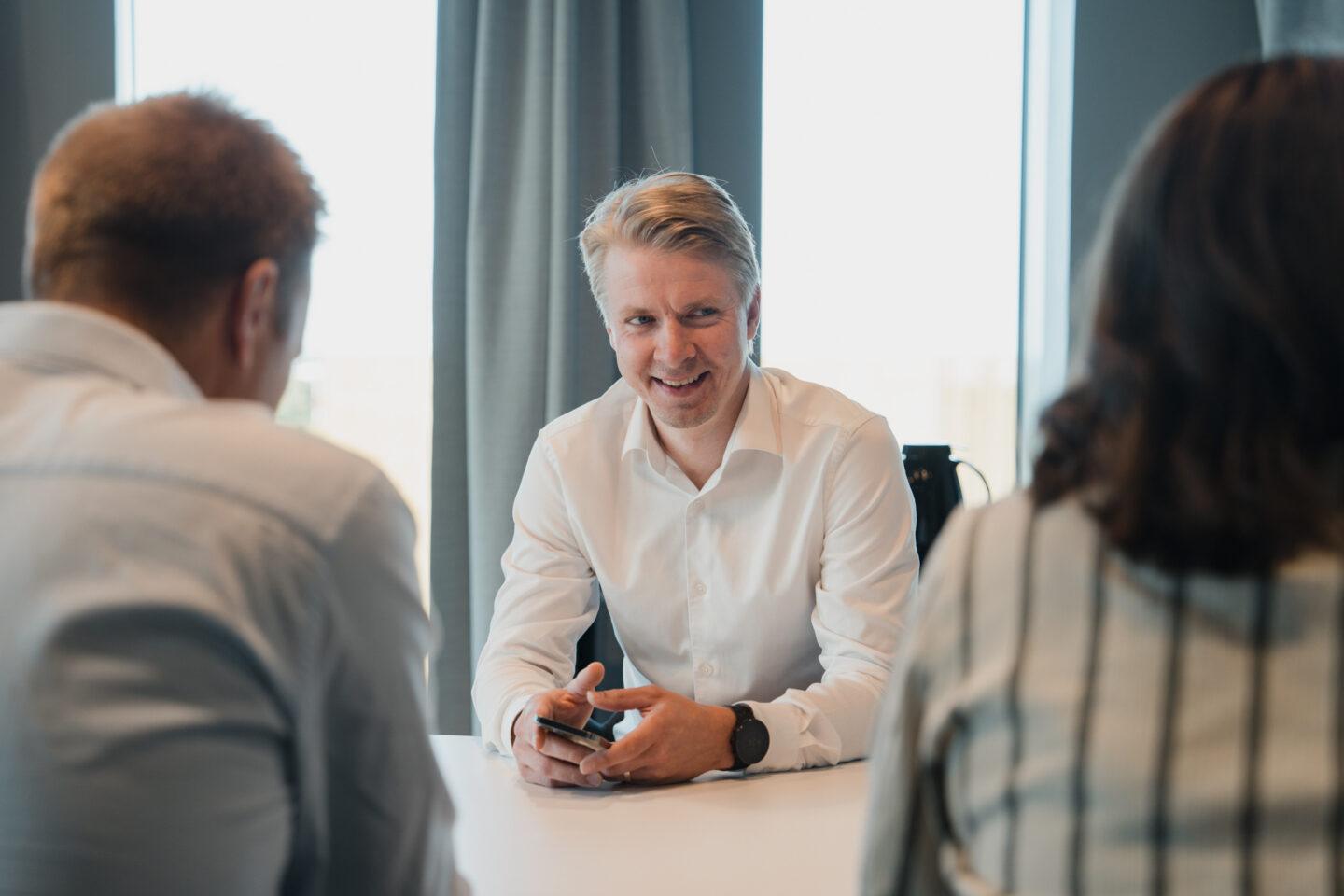 Aapeli Kallunki, szef Flovi, ma duże oczekiwania względem ekspansji na Polskę. To trzeci kraj po Finlandii i Szwecji, w którym startup rozwija obecność. Niebawem będzie ich 10.