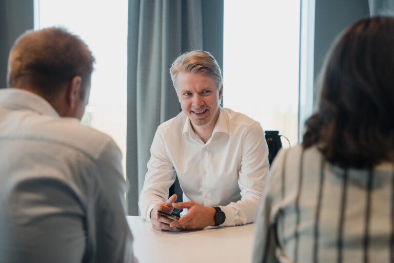 Aapeli Kallunki, szef Flovi, ma duże oczekiwania względem ekspansji na Polskę. To trzeci kraj po Finlandii i Szwecji, w którym startup rozwija obecność. Niebawem będzie ich 10.